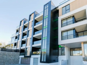 QV Stunning Apartment in New Market - 832