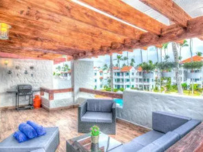 Beach Apt with Pool views in Stanza Mare