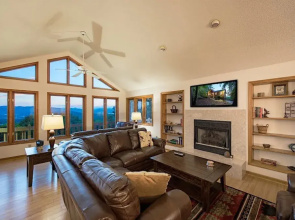Sunset Peaks - 3 Br Home