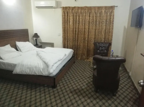 Greenland Hotel