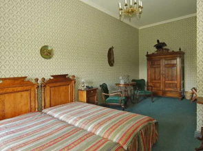 Hotel Mežotnes Palace