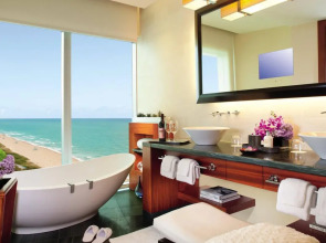 The Ritz-Carlton Bal Harbour, Miami