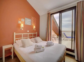 IMMOGROOM - 2BR - sea view - Swimming pool - Terrace - Parking - AC - Wifi