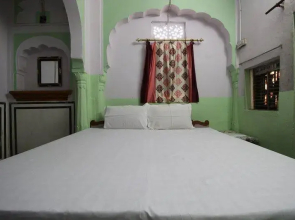 Khawas Palace Heritage Guest House by OYO Rooms