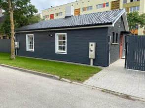 Holiday House Palangas 23
