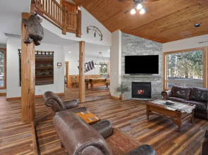 Vine Maple-Golf View-5Br/4.5Ba