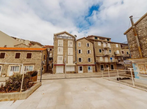 Apartments LIDO Petrovac