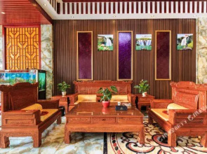 Liancheng Business Hotel