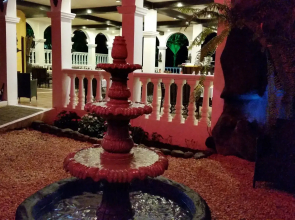 Tifakara Boutique Hotel & Birding Oasis