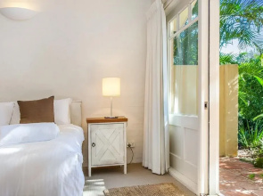A PERFECT STAY –Beachwood House
