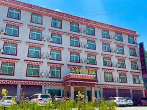 Nanolan Hotel, Batang