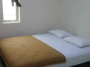 Hotel J8