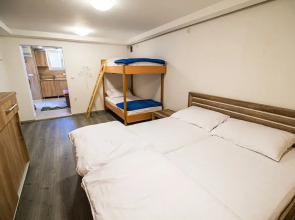 Apartments Zvoh, Krvavec, Ski-in, Ski-out