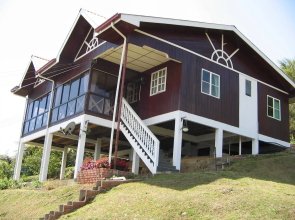 Strawberry Garden Hotel