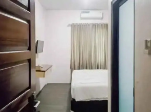 RedDoorz 2 Pantai Panjang Bengkulu 2 Citandui
