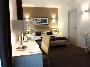 Stelle Hotel The Businest