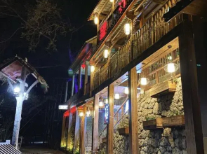 Guangnan Wangjianglou Homestay (Bamei World Taoyuan Scenic Area Branch)