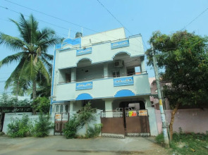 OYO 25080 Vivekam Home Stay