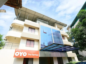 OYO 24453 Day Springs