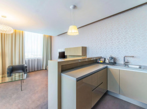 NH Bratislava Gate One