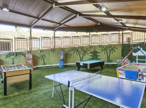 Magic Natura Animal, Waterpark & Polynesian Resort