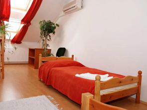 Liszt Hostel