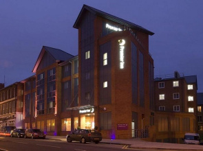 Premier Inn Chester City Centre Hotel