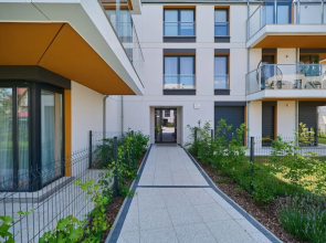 Exclusive Two-level Apartment by Renters