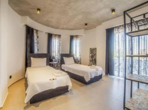 Extraordinary Villa With Private Pool in Antalya