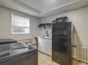 Washington, DC, Area Apartment < 2 Mi to Subway!