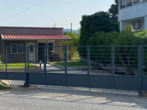 M & F HOUSE (παραλία Μαρκοπούλου Ωρωπού)