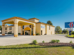 Motel 6 Abbeville, LA