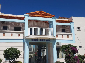 Blue Sky Hotel Apts