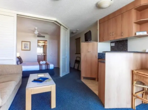 Beachfront Mooloolaba Apartment