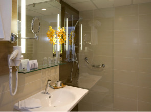 Expo Tower by Mellow Mood Hotels