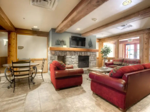 Dakota Lodge by Summit County Mountain Retreats