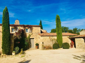 sous la tonnelle