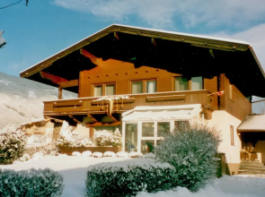 Modern Apartment in Maishofen With Garden