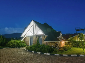 Kabale Safari Club