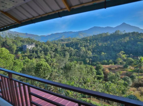 5 Bedroom in Munnar