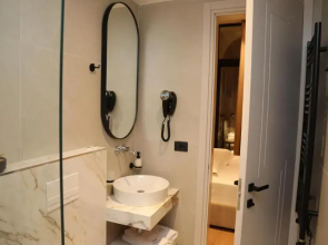 Z art Hotel