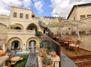 Sunak Cave Hotel
