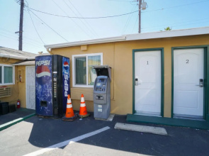 Signal Hill Motel