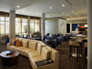 Courtyard by Marriott Miami Dadeland