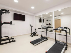 Gallery Suites & Residences, Piraeus