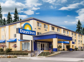 Days Inn by Wyndham Seattle Aurora