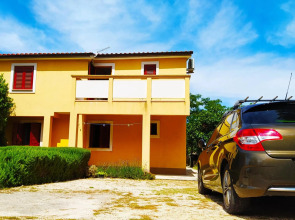 Apartmani Lučica 2