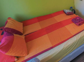 Helsinki Bed-Sänky-Кровать-床-سرير-Camainto into Airport-Centre-University-BusTrainStation