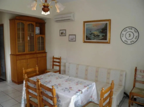 Captain Spiros Casa Nuova 2,3