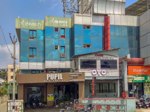 OYO 29267 Hotel Akash Inn